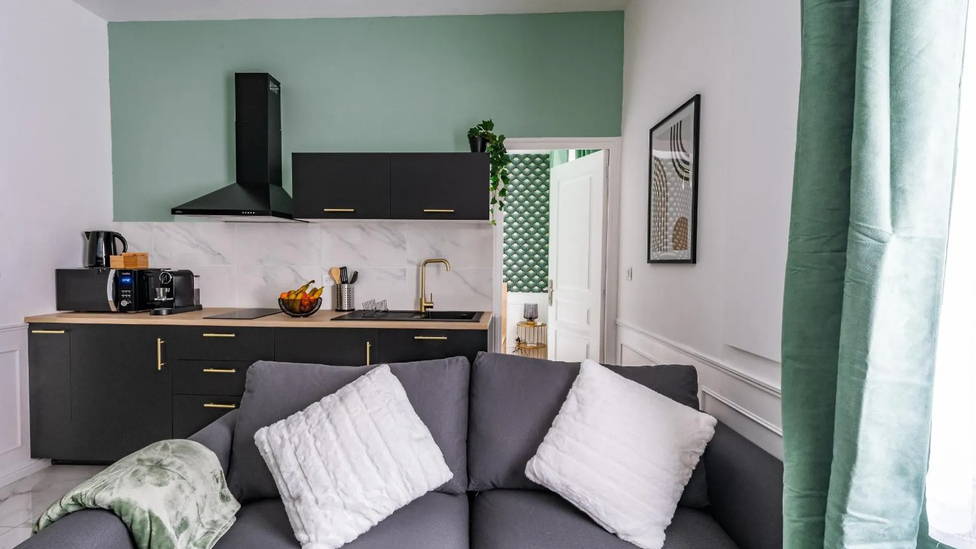 Ecrin De Verdure : Confort Et Modernite Avignon France