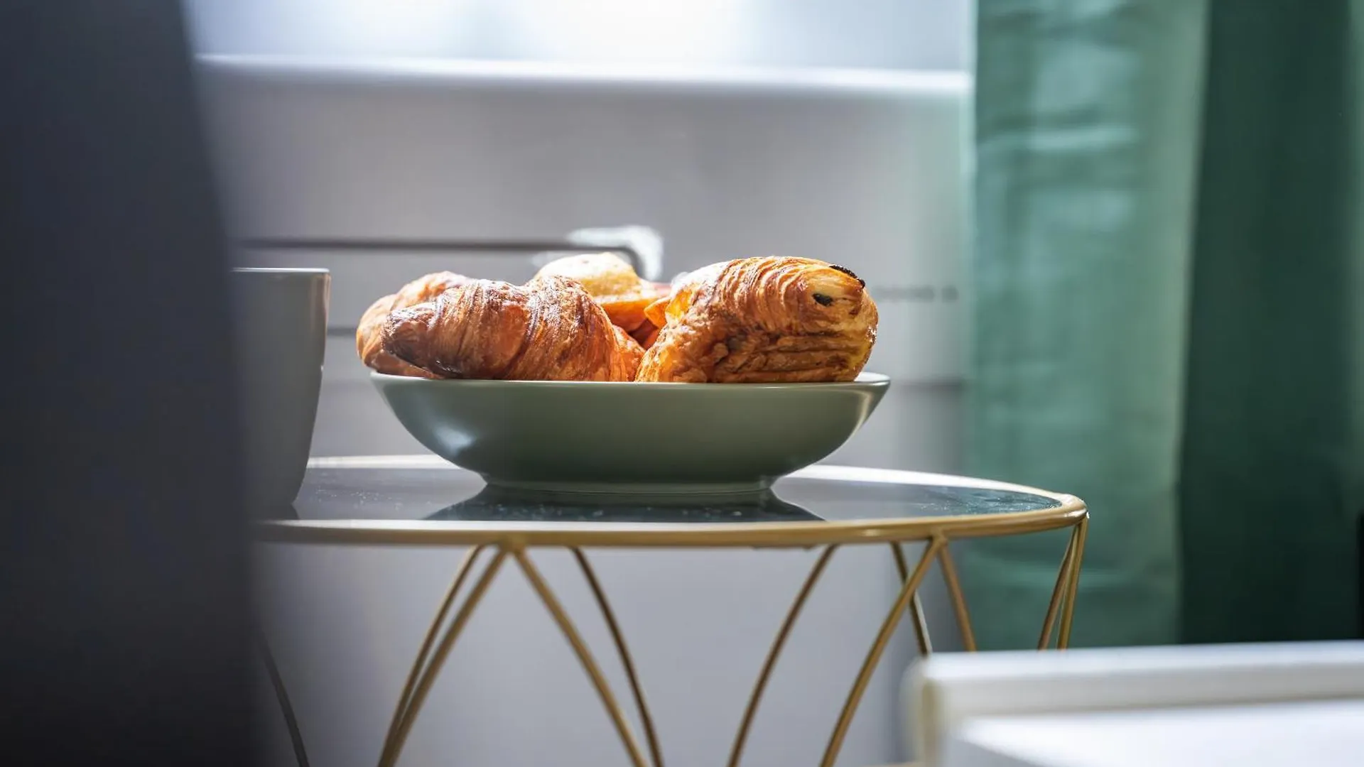 Ecrin De Verdure : Confort Et Modernite Avignon Apartment